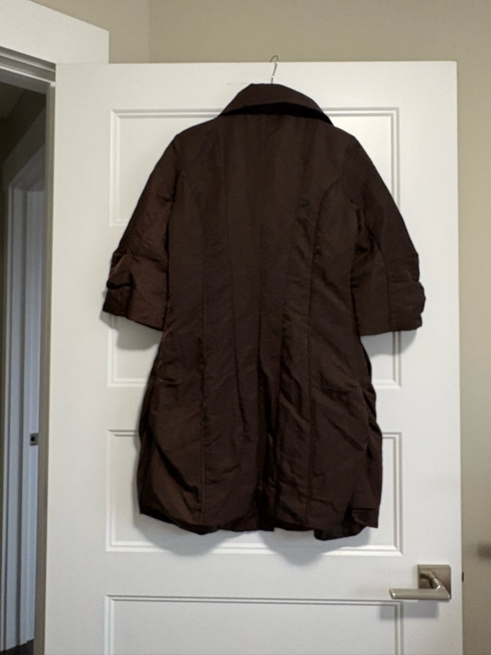 DESIGN TODAY'S Brown Taffeta Semi-Fitted Knee Length Jacket Small - Picture 7 of 12